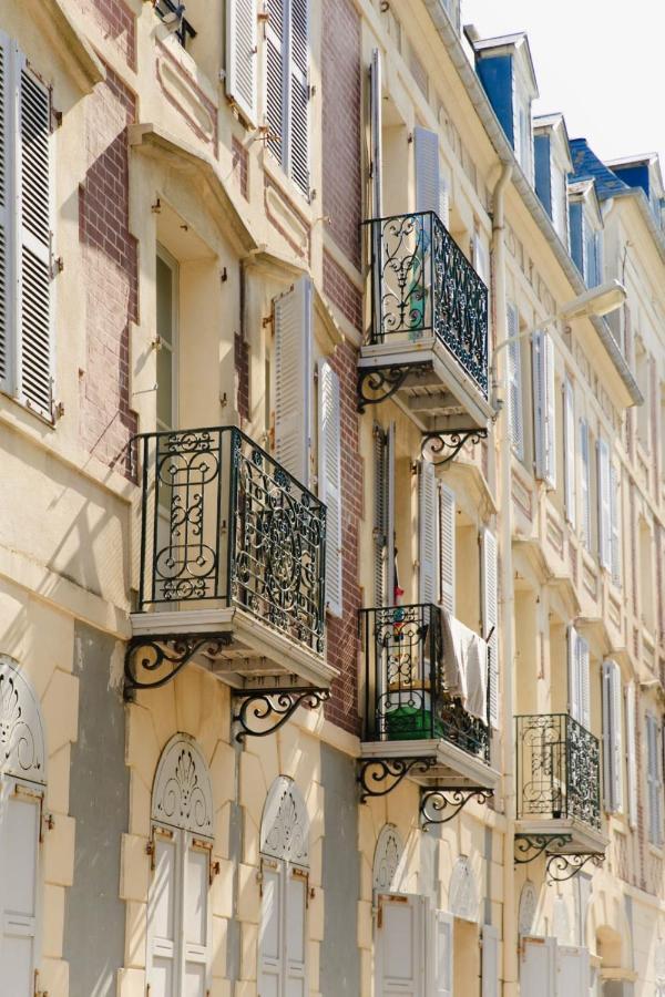 Rive Gauche - Studio Apartment